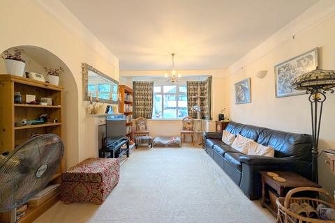 3 bedroom terraced house for sale, Shelson Avenue, FELTHAM, TW13