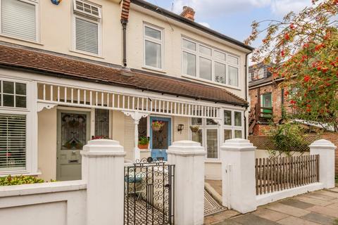 4 bedroom end of terrace house for sale, Portman Avenue, East Sheen, London