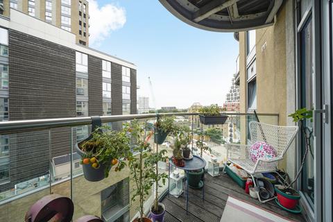 1 bedroom flat for sale, Orbis Wharf, Bridges Court Road, Battersea, London