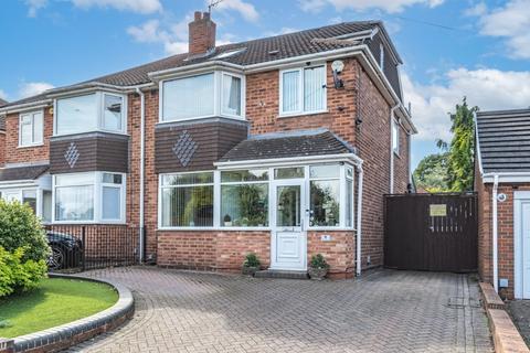 4 bedroom semi-detached house for sale, Odensil Green, West Midlands B92