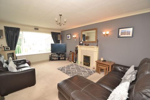 4 bedroom semi-detached house for sale, Thackley, Thackley BD10