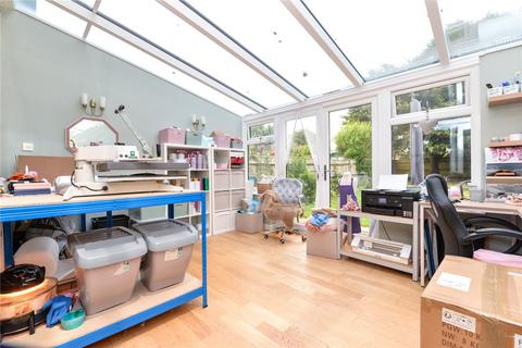 7 Spinacre, Barton On Sea, New Milton, BH25 7DF