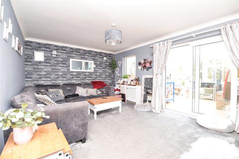 7 Spinacre, Barton On Sea, New Milton, BH25 7DF
