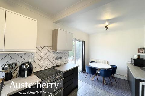 2 bedroom semi-detached house for sale, Inglewood Drive, Newcastle ST5