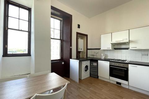 4 bedroom flat to rent, Buccleuch Street, Glasgow, G3