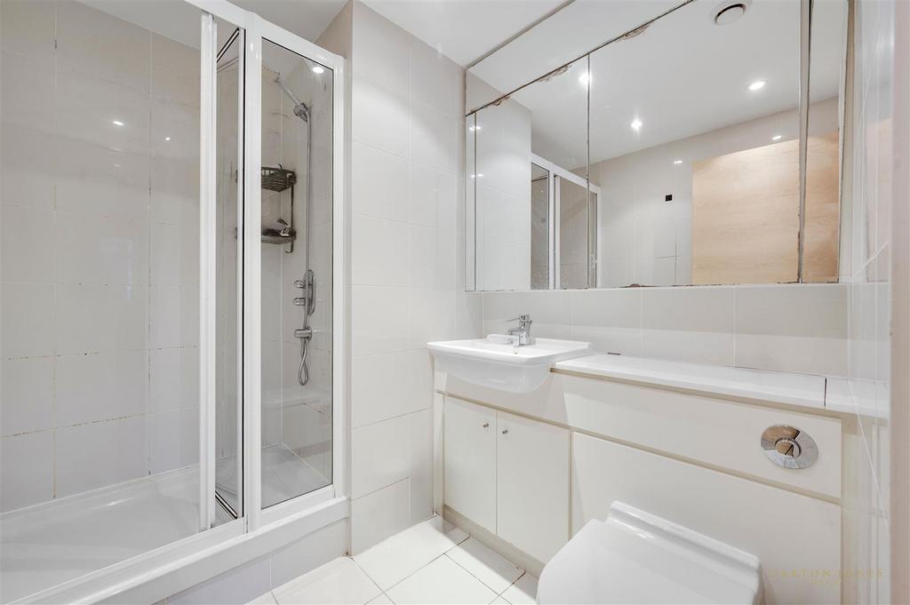 Shower.jpg