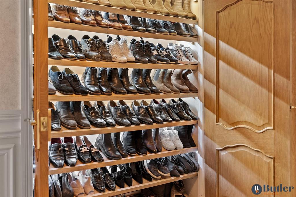 Built In Shoe Storage