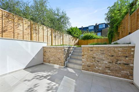 3 bedroom apartment for sale, Ellerslie Road, London, W12