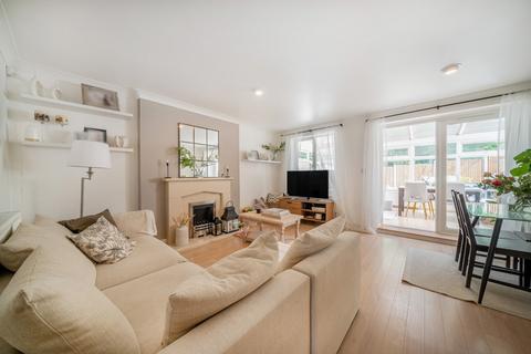 12 Padstow Close, Orpington, BR6 9XL