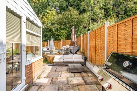 12 Padstow Close, Orpington, BR6 9XL