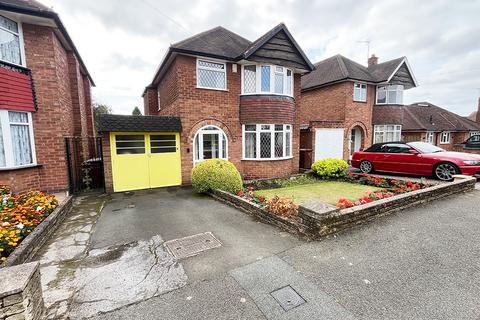 3 bedroom detached house for sale, Lodge Road, Pelsall WS4