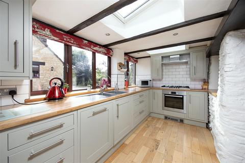 4 bedroom detached house for sale, Horse Road, Trowbridge