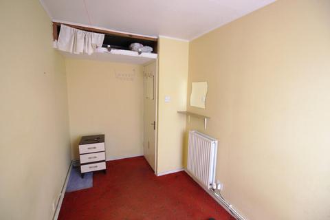 10 Holstein Way, Erith, DA18 4DJ