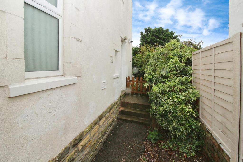 Side Garden