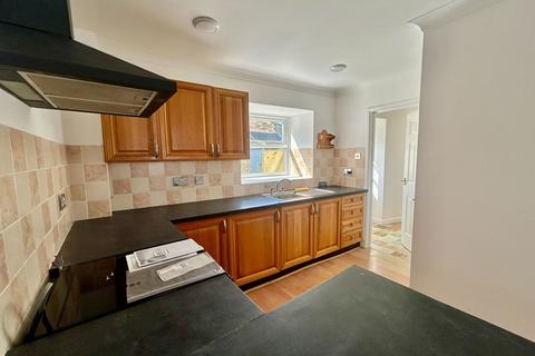 2 bedroom terraced house to rent, Ebrington Street, Kingsbridge