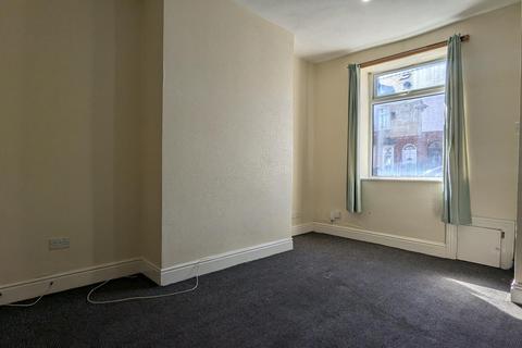 2 bedroom terraced house for sale, Darwin Street, Clarksfield, Oldham, OL4