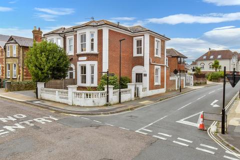 4 bedroom semi-detached house for sale, Fitzroy Street, Sandown, Isle of Wight