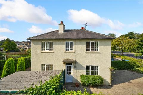 2 bedroom semi-detached house for sale, Hookstone Chase, Harrogate