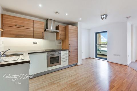 1 bedroom apartment for sale, Heath Place, London