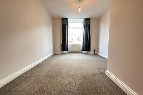 1 bedroom block of apartments to rent, Prospect Road, Scarborough