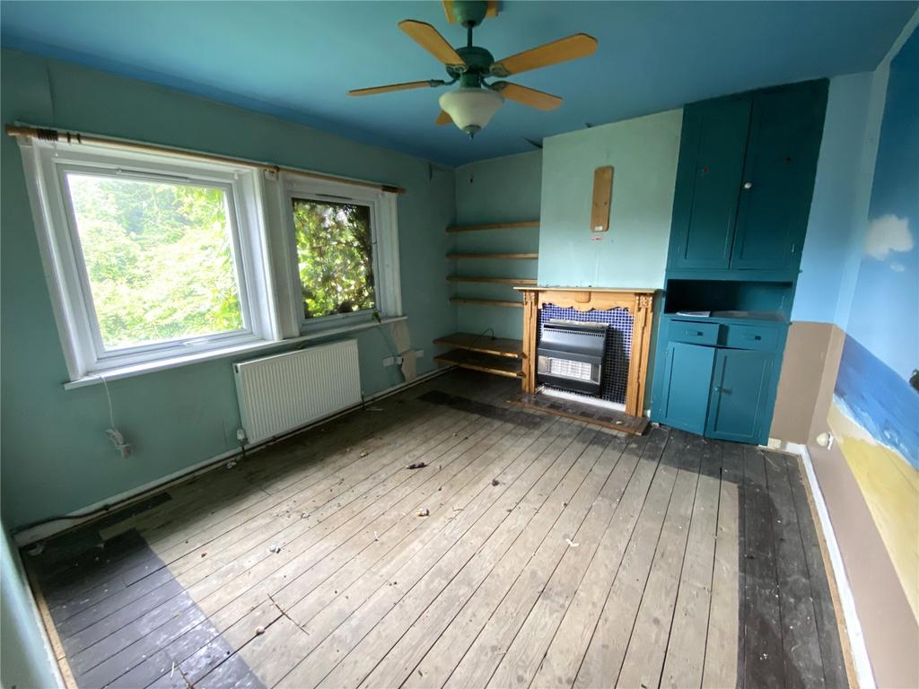 Haworth Road, Bradford, West... 2 bed flat for sale £55,000