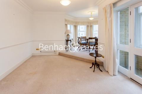 2 bedroom apartment to rent, Clayton House, Trinity Church Road SW13