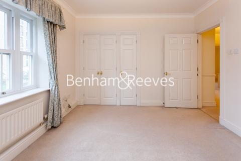 2 bedroom apartment to rent, Clayton House, Trinity Church Road SW13