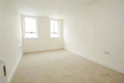 1 bedroom flat to rent, Field Row, Worthing, West Sussex, BN11