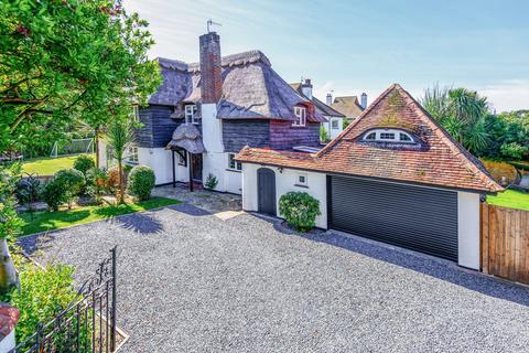 4 bedroom cottage for sale, Bognor Regis, PO21