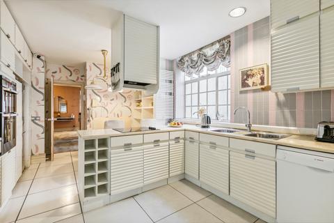 3 bedroom apartment for sale, George Street, London, W1H