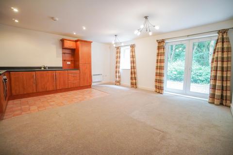 2 bedroom flat to rent, Cornmill View, Horsforth, Leeds, LS18