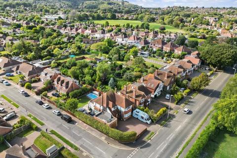 4 bedroom detached house for sale, Kings Drive, Eastbourne BN21