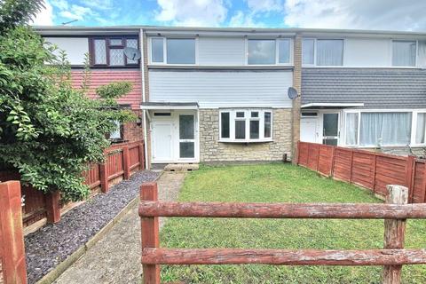 3 bedroom terraced house for sale, Samples Way, Canford Heath, Poole, BH17 8QS