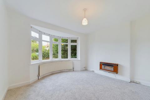 65 Cambridge Drive, London, SE12 8AG