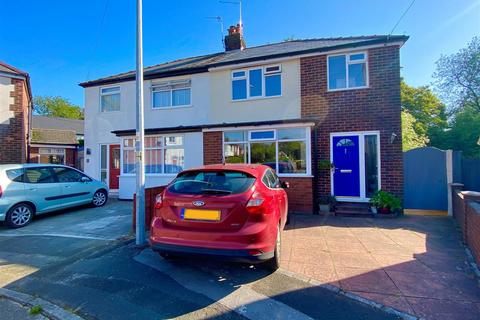 3 bedroom semi-detached house for sale, Springfield Road, Macclesfield