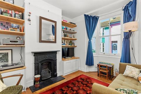 2 bedroom house for sale, Belgrave Street, Brighton