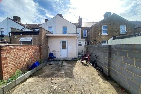 18 Endsleigh Road, Southall, UB2 5QL