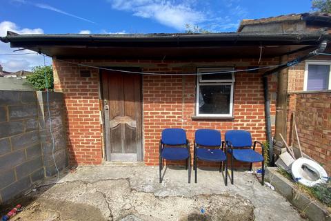 18 Endsleigh Road, Southall, UB2 5QL
