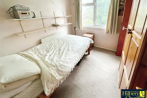 13 Lytton Road, Romford, RM2 5SL
