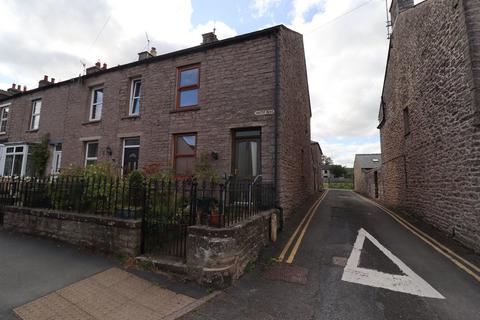 2 bedroom end of terrace house for sale, South Road, Kirkby Stephen CA17