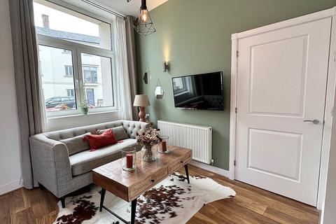 undefined, West Street, Northampton NN5