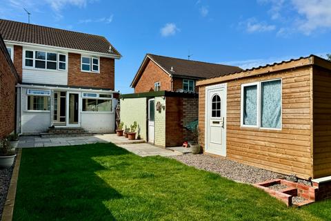 3 bedroom semi-detached house for sale, Birch Hill Road, Clehonger, Hereford, HR2