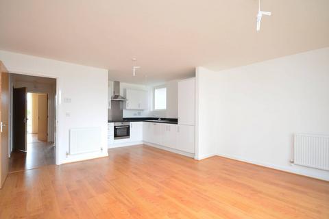 2 bedroom flat to rent, Clayponds Lane, Brentford, TW8