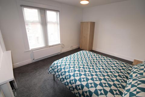 1 bedroom in a house share to rent, Wyggeston Street, Burton upon Trent DE13