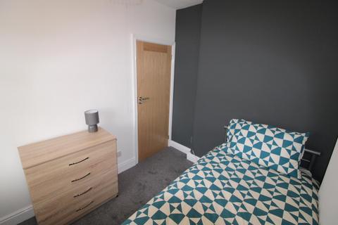 1 bedroom in a house share to rent, Wyggeston Street, Burton upon Trent DE13