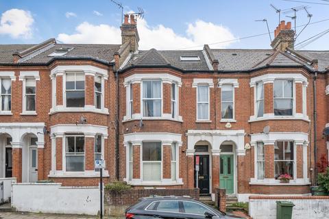 2 bedroom flat for sale, Brayburne Avenue, Clapham