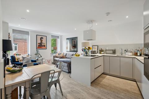 1 bedroom apartment for sale, Gaumont Place, London, SW2