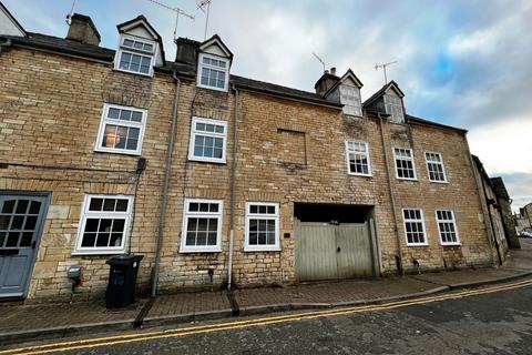 2 bedroom terraced house to rent, Gloucester Street, Cirencester, Gloucestershire, GL7