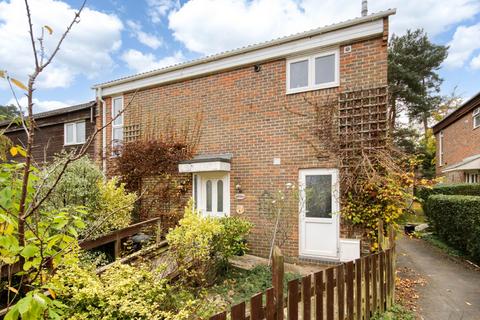 6 Oakengates, Bracknell, RG12 7QJ