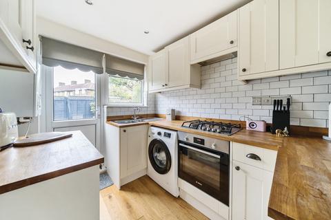 2 bedroom parking for sale, Moremead Road, London